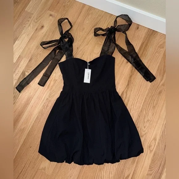NEW Reformation Organic Cotton Enza Dress Black Shoulder Bows Size 10 - Picture 5 of 9